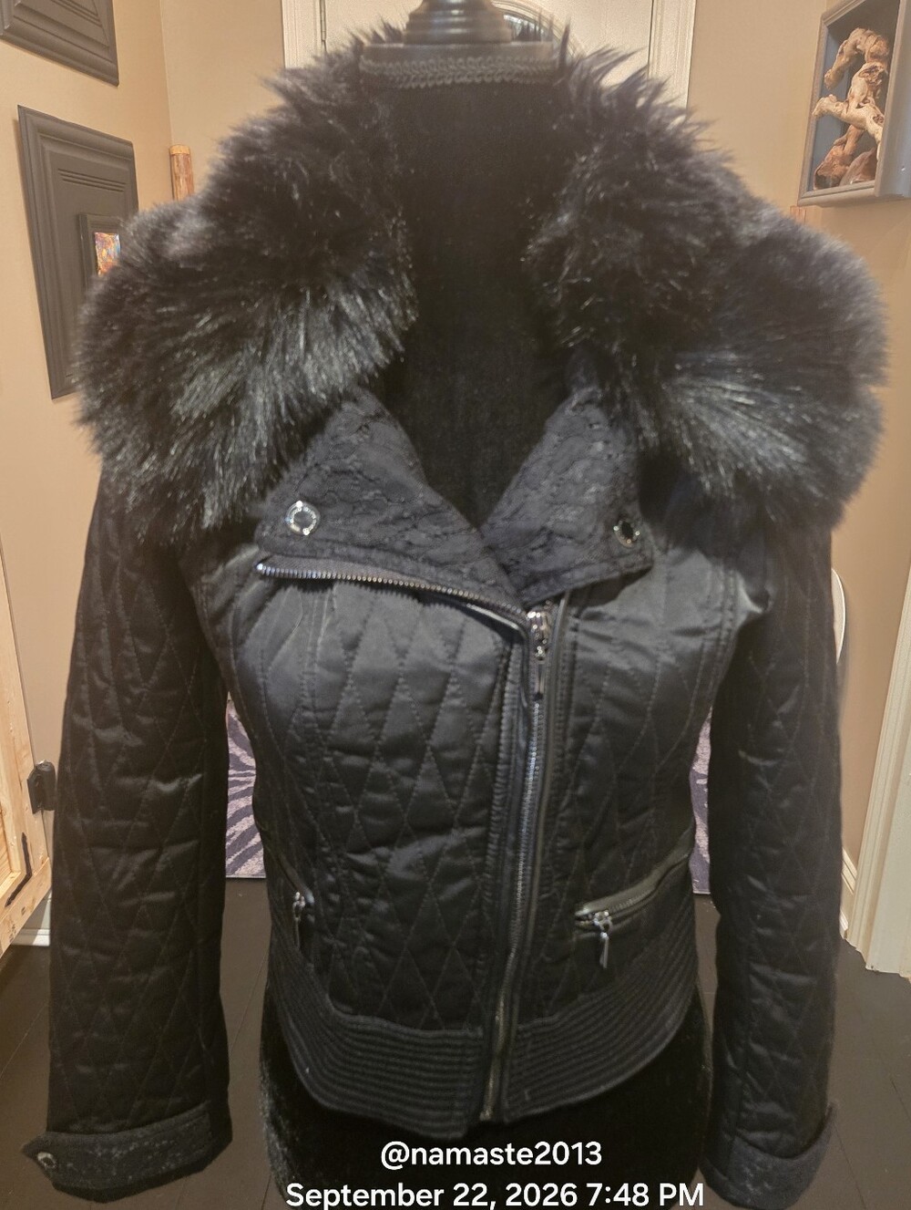 White House Black Market Faux Fur Puffer Diamond Quilted Jacket Lace Cropped 120
